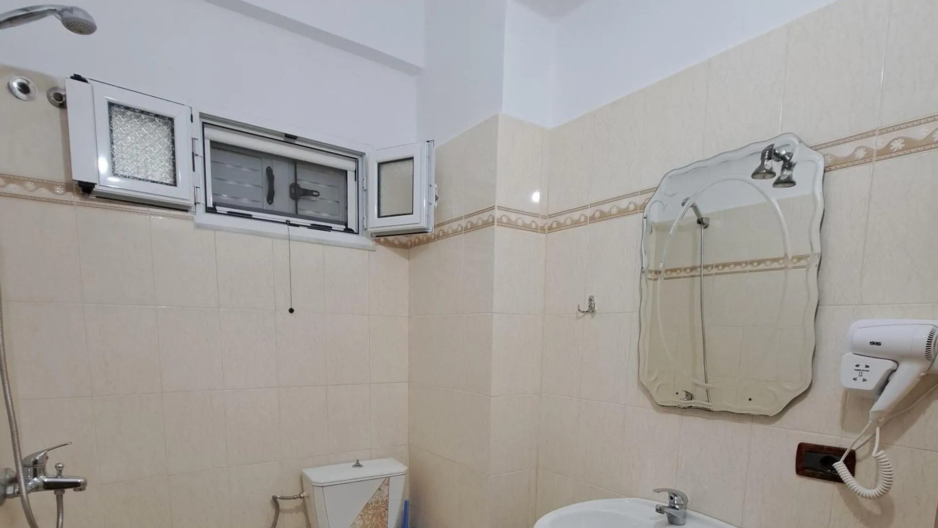 Vila Zeqo Muka Ksamil Albania